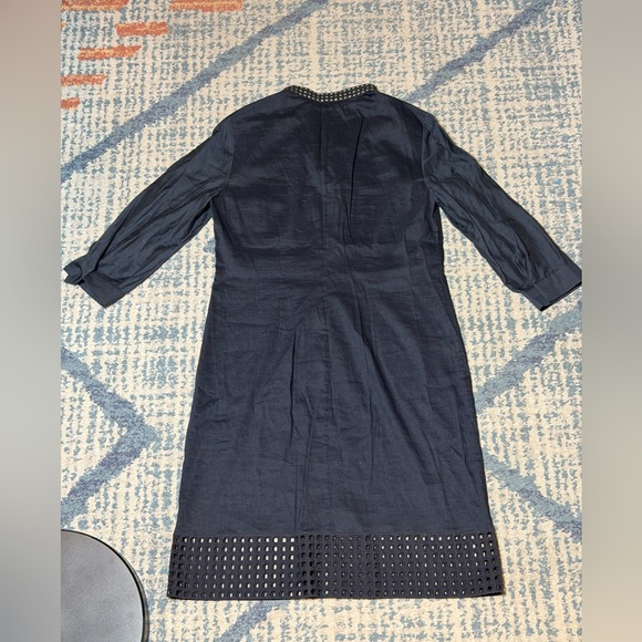 elie tahari navy blue dress Elie Tahari Size 4 Navy Paneled Designer Dress  Another Season Consignments
